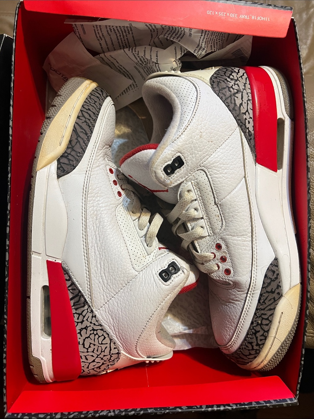Jordan Air Jordan 3 Retro White/Fire Red/Cement Grey Box Label